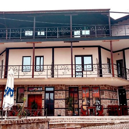 Family Hotel Valchanovata Kashta Fotinovo Ngoại thất bức ảnh